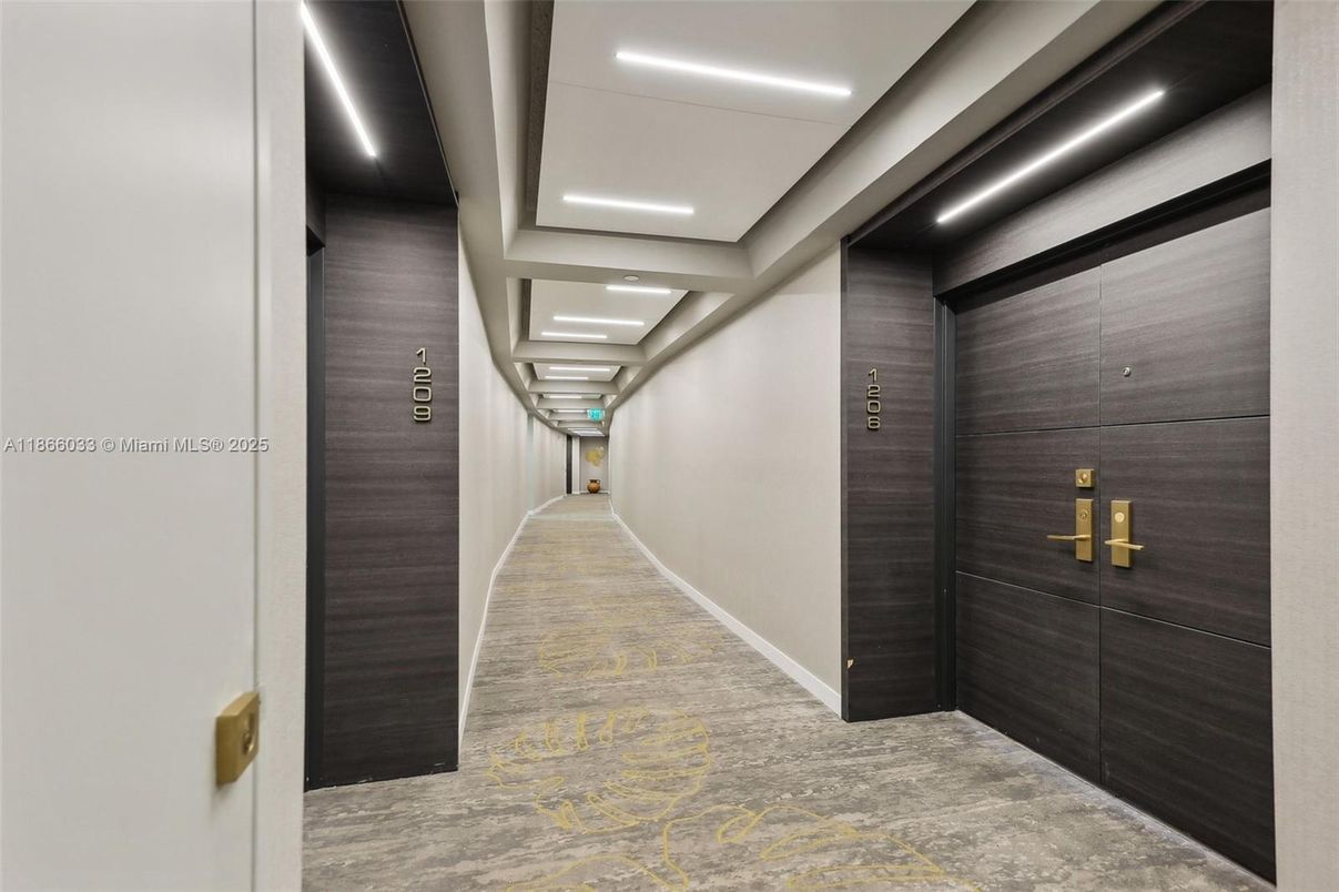Interior, Recessed Lighting