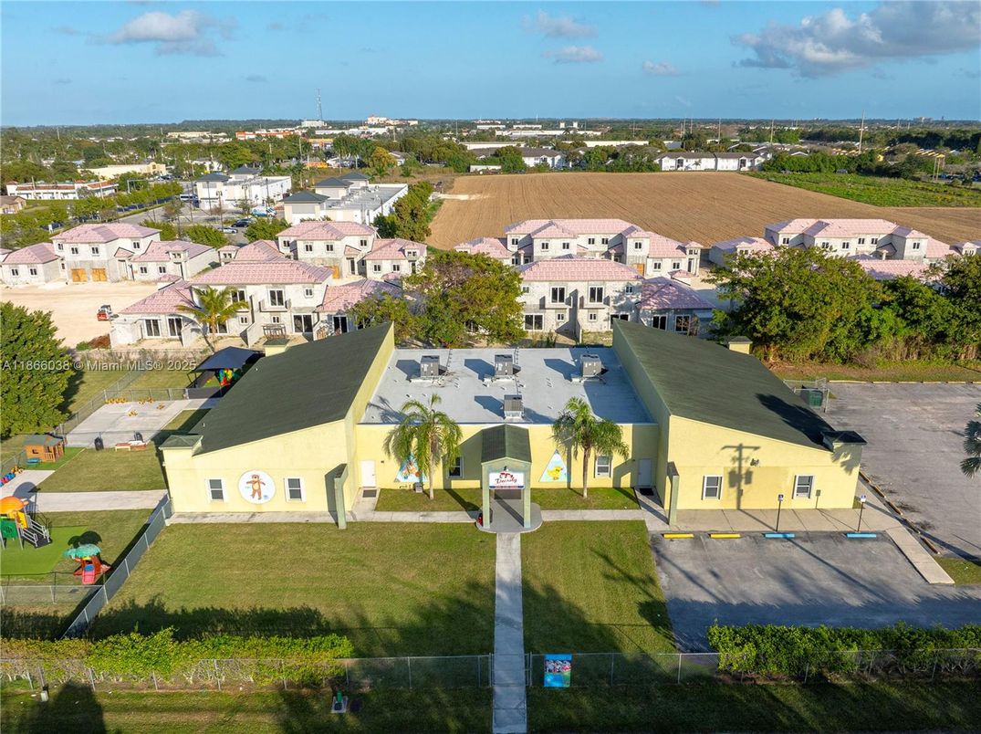 Exterior, Drone