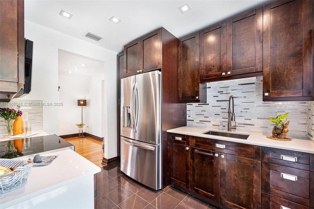 Interior, Kitchen, Recessed Lighting