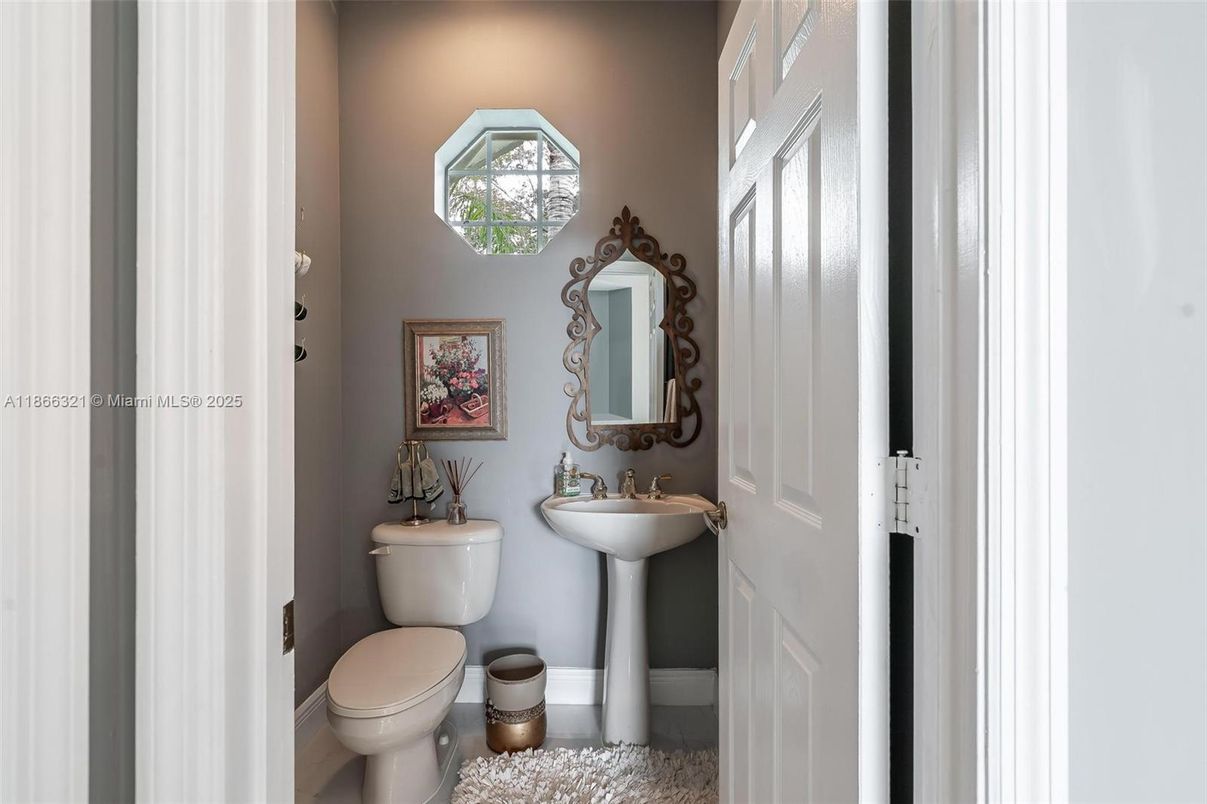 Bathroom, Interior