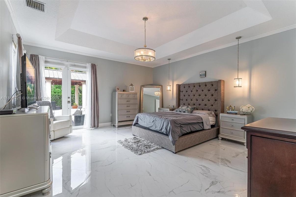 Bedroom, Interior, Marble, Pendant Lights