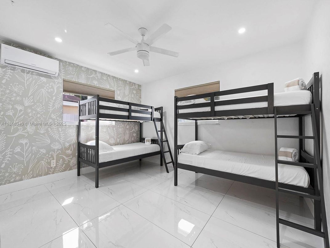 Bedroom, Interior, Marble, Recessed Lighting