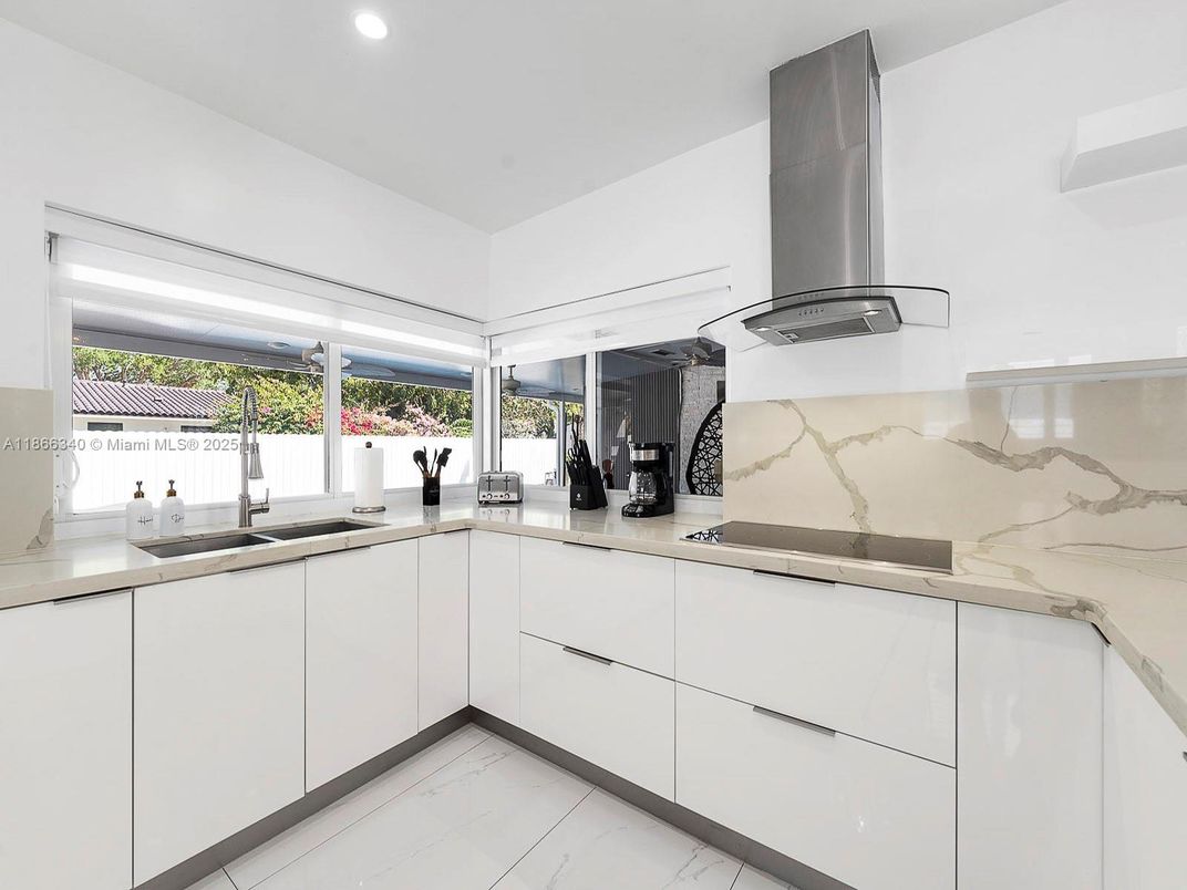 Interior, Kitchen, Marble, Marble Walls, Recessed Lighting