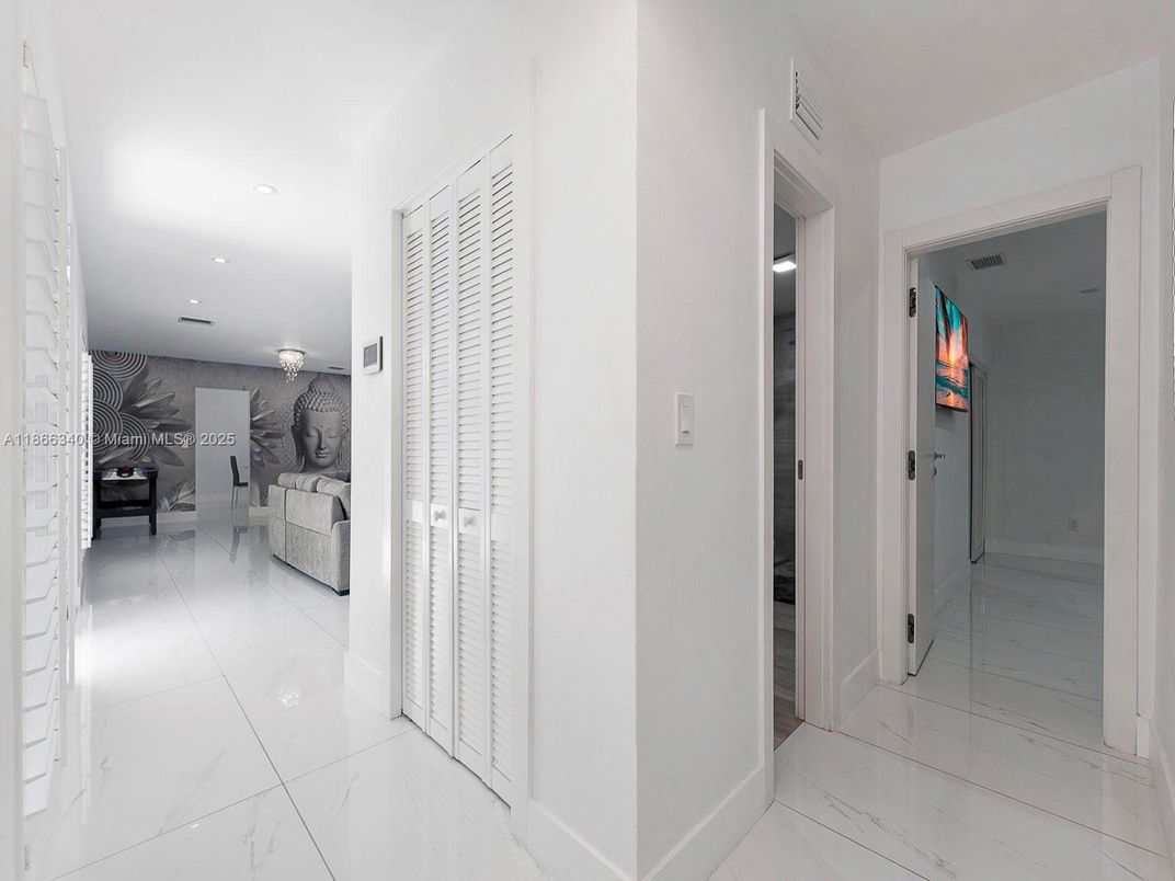 Interior, Marble, Recessed Lighting