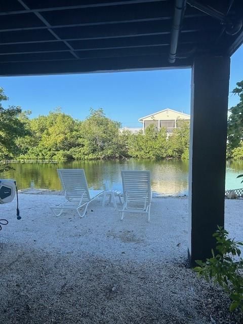 Exterior, Water