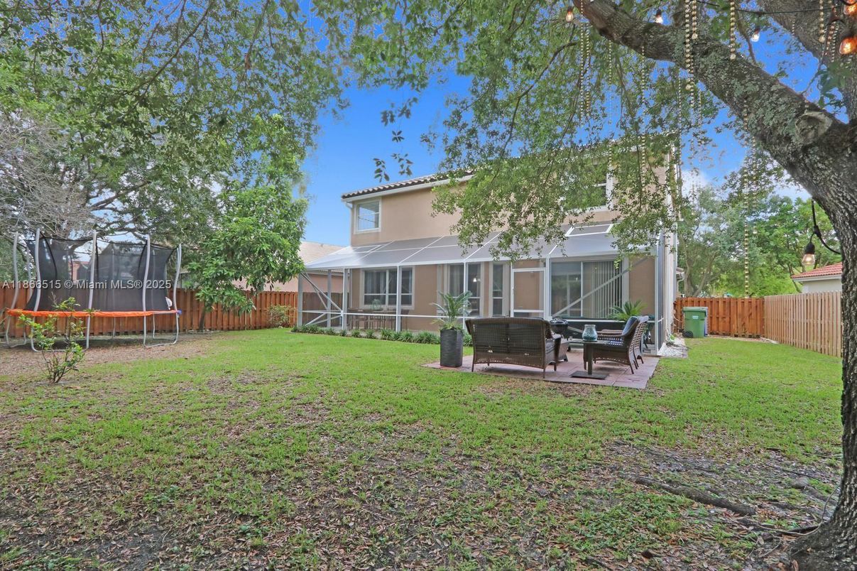 Backyard, Exterior, Playground