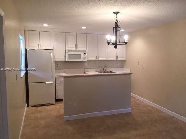 Chandelier, Interior, Kitchen, Pendant Lights, Recessed Lighting