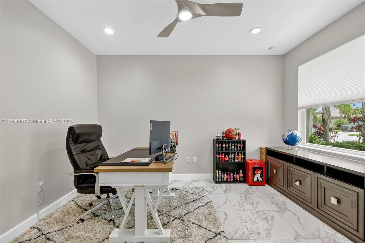 Home Office, Interior, Marble, Recessed Lighting