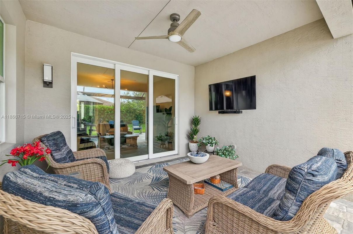 Interior, Living room