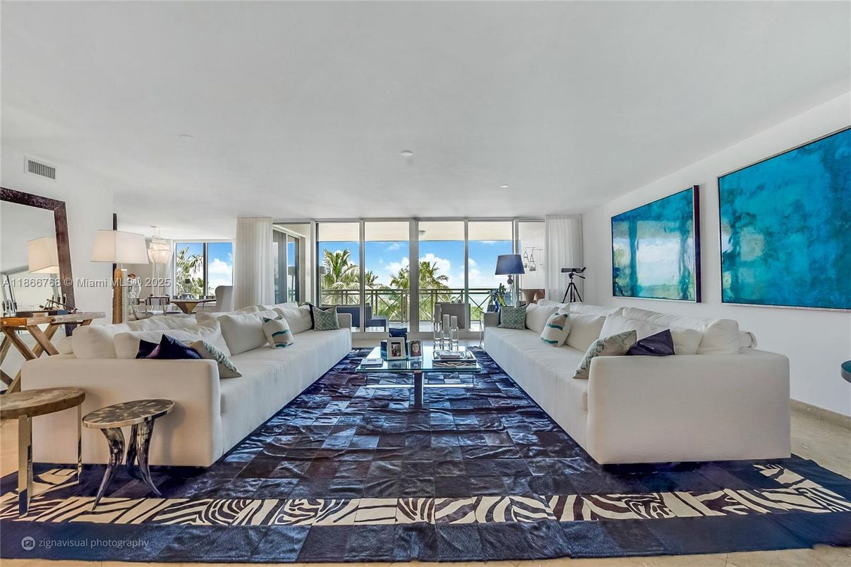 Interior, Living room