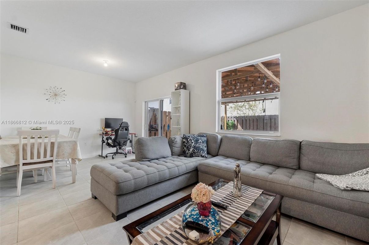 Dining room, Interior, Living room