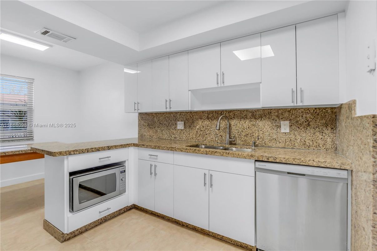 Interior, Kitchen
