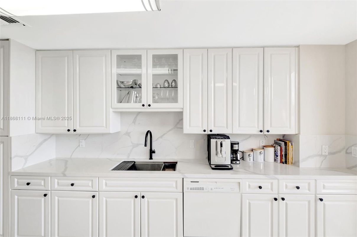 Interior, Kitchen, Marble Walls