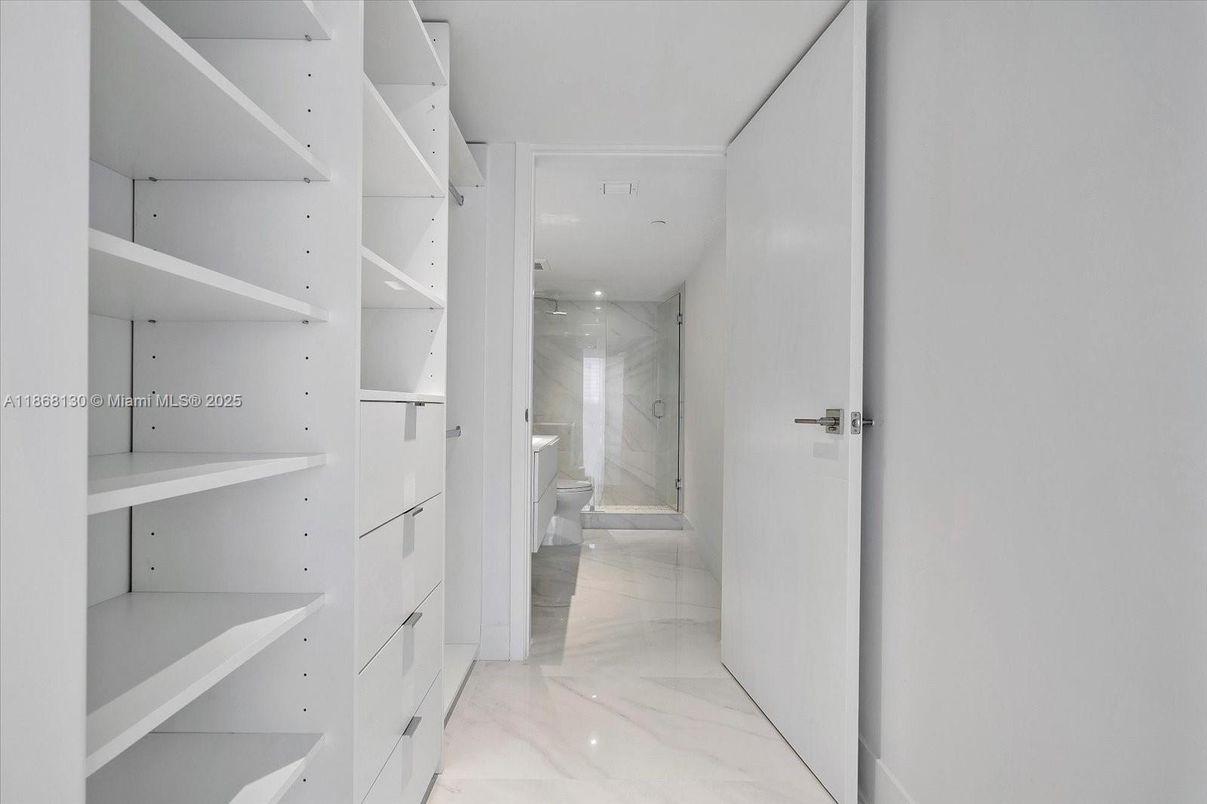 Interior, Marble, Recessed Lighting, Walk-in Closets
