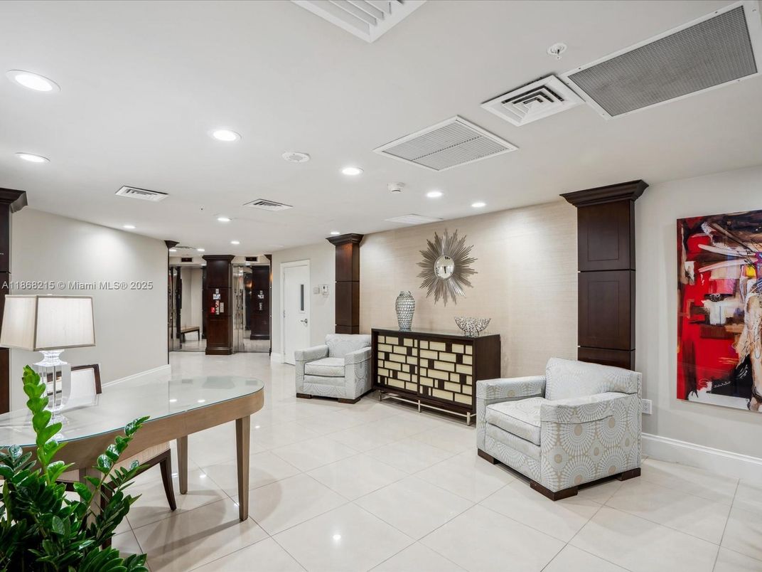 Interior, Recessed Lighting