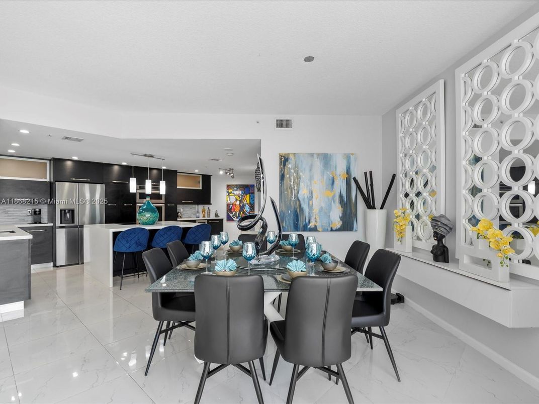 Dining room, Interior, Kitchen, Marble, Pendant Lights, Recessed Lighting, Stainless Steel Appliances