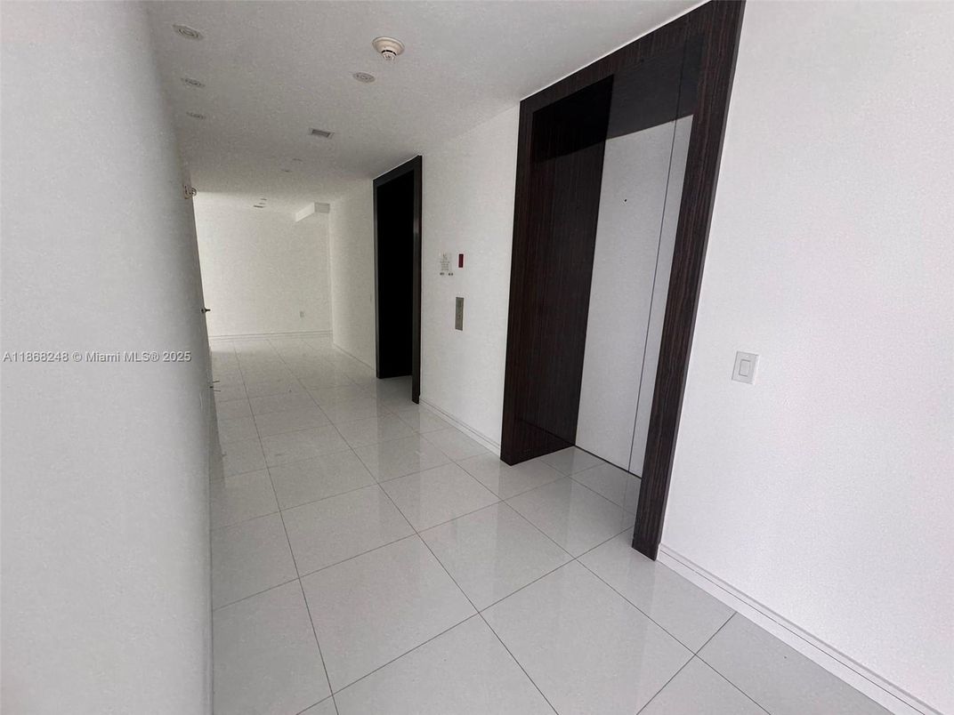 Elevator, Interior, Recessed Lighting