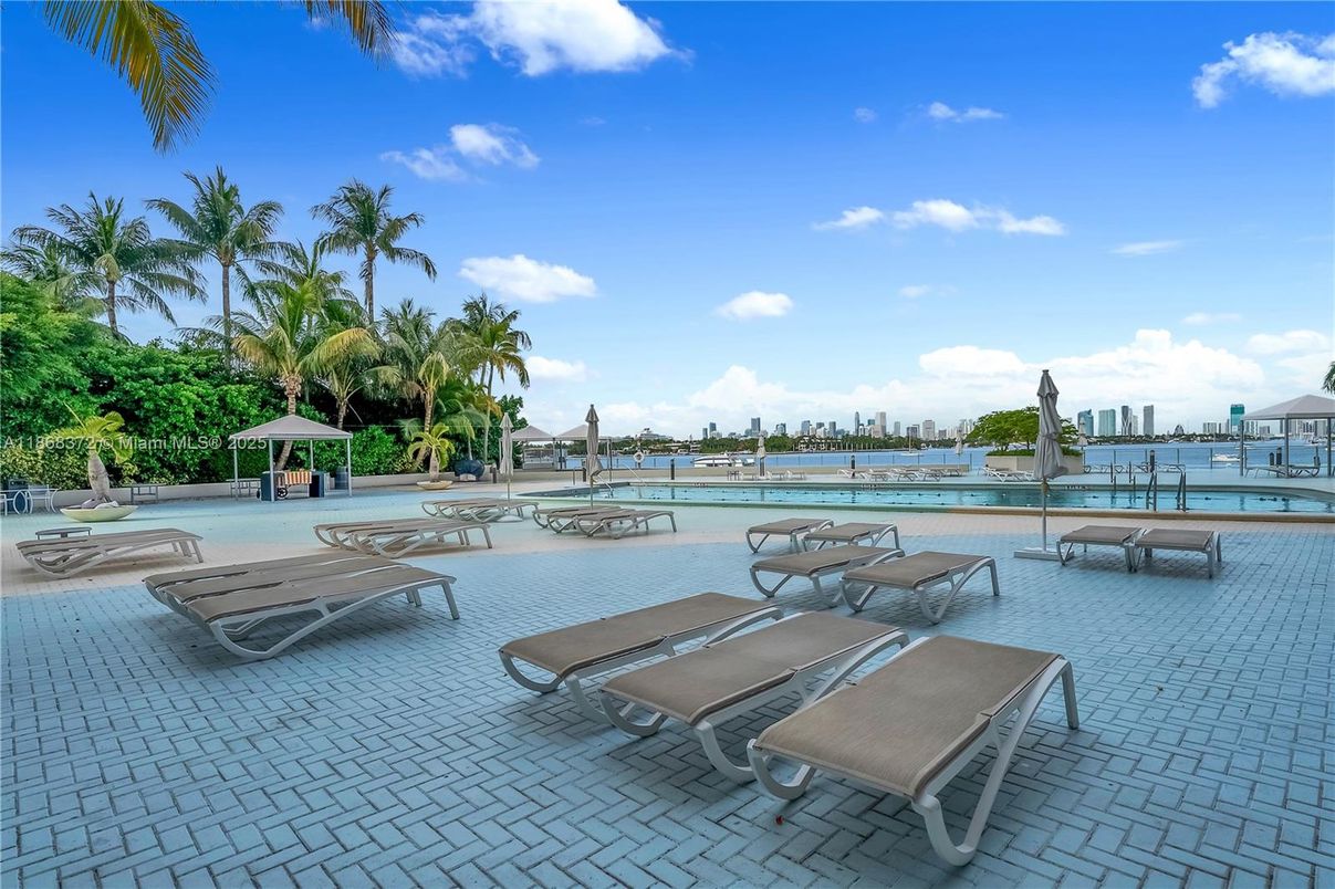 Exterior, Pool, Water