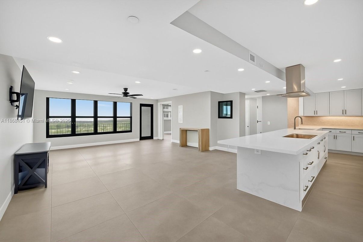Interior, Kitchen, Recessed Lighting