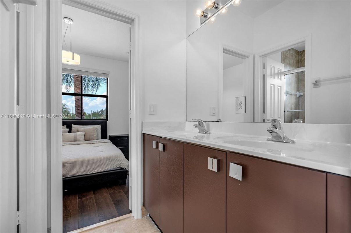 Bathroom, Bedroom, Interior, Wood Texture Flooring