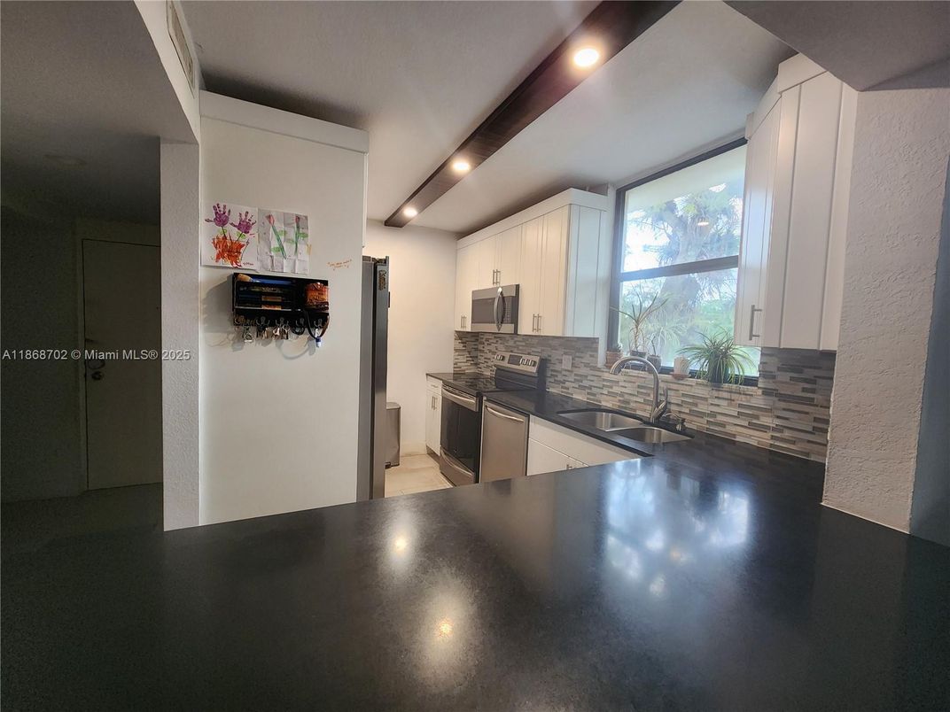 Interior, Kitchen, Recessed Lighting