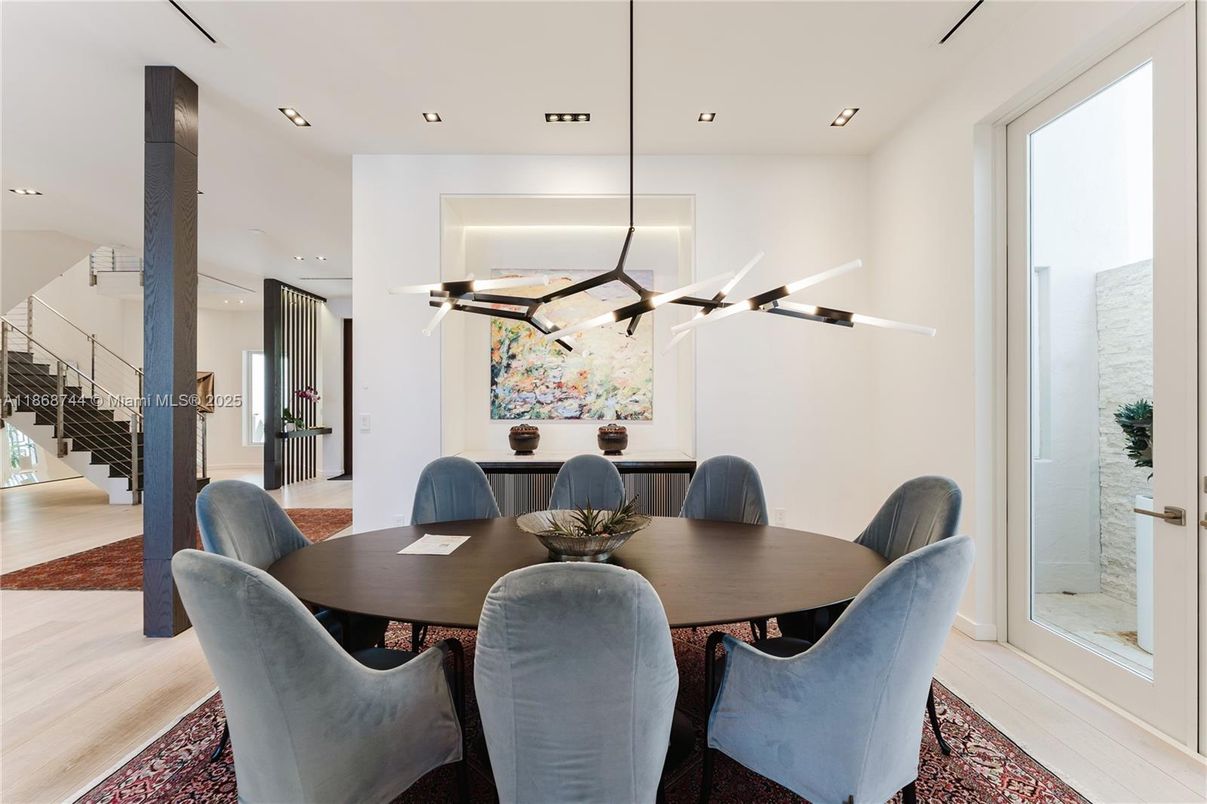 Dining room, Interior, Pendant Lights, Recessed Lighting, Wood Texture Flooring