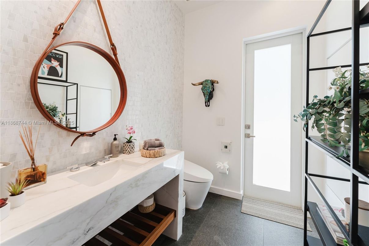 Bathroom, Interior