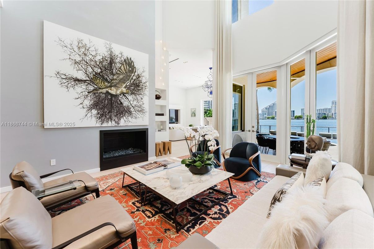 Fireplace, Interior, Living room, Recessed Lighting, Water