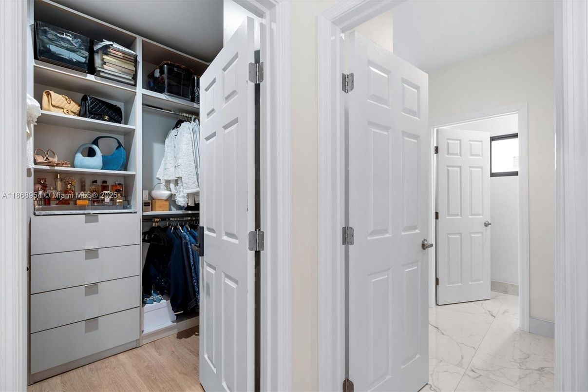 Interior, Marble, Walk-in Closets, Wood Texture Flooring