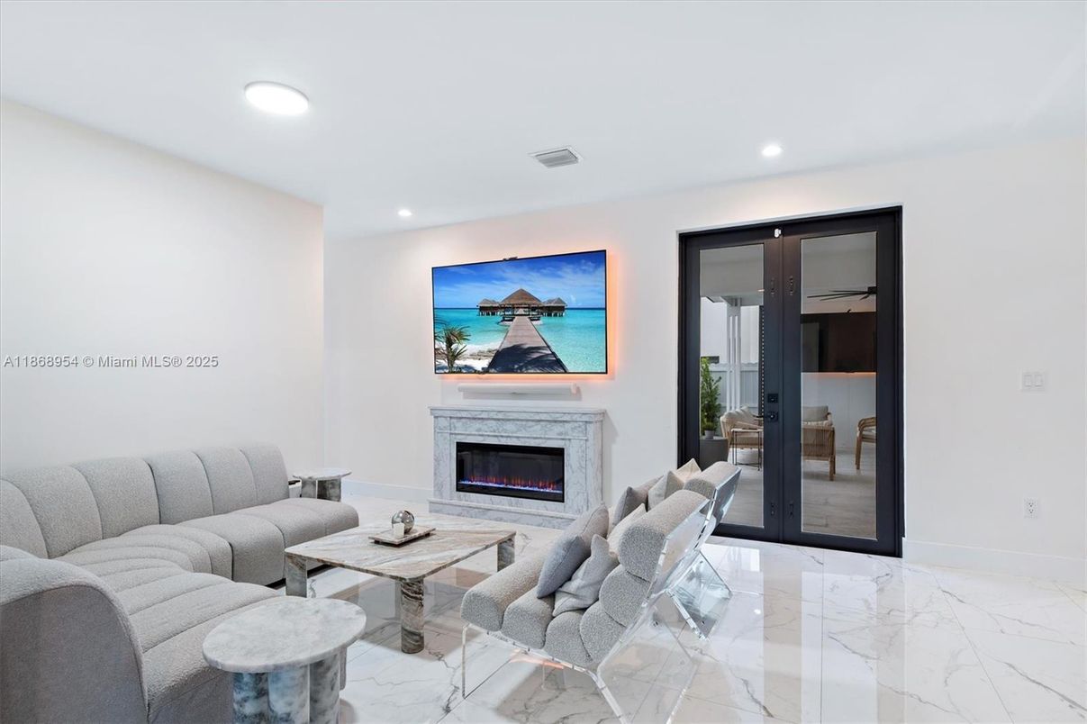 Fireplace, Interior, Living room, Marble, Recessed Lighting