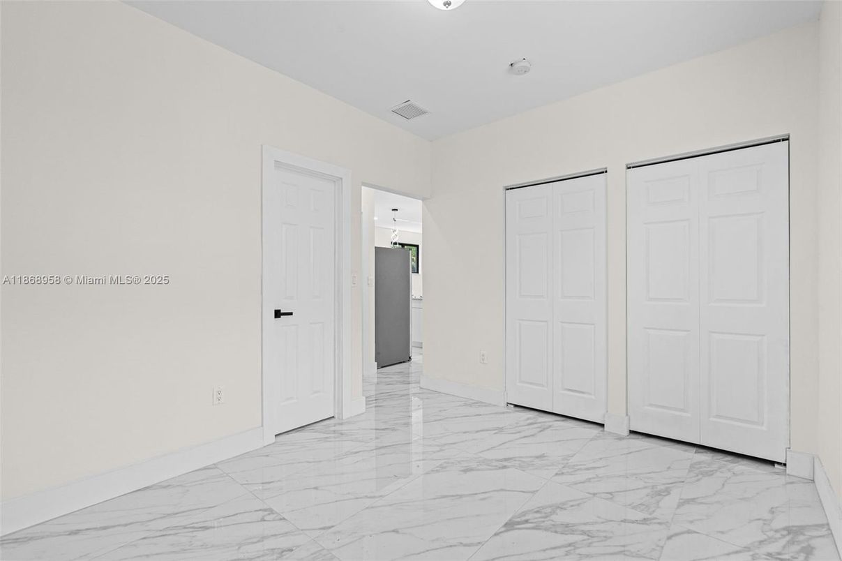 Empty room, Interior, Marble