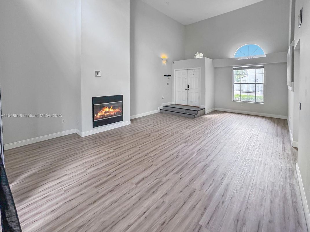 Empty room, Fireplace, Interior, Wood Texture Flooring