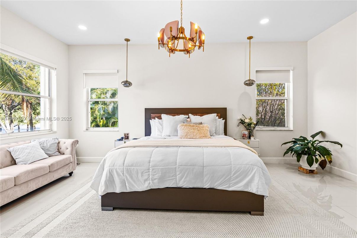 Bedroom, Interior, Pendant Lights, Recessed Lighting