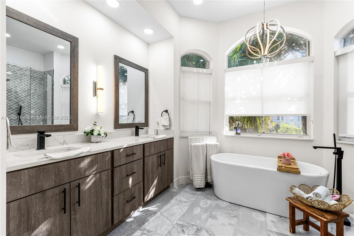 Bathroom, Dual Sink Vanities, Free Standing Baths, Interior, Marble, Pendant Lights, Recessed Lighting