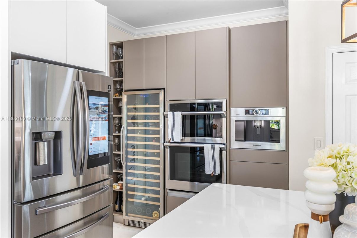 Interior, Kitchen, Stainless Steel Appliances