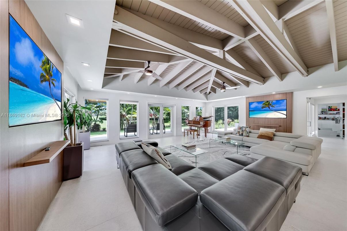 Interior, Living room, Recessed Lighting