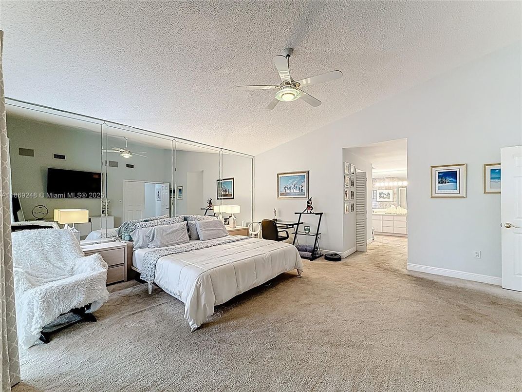 Bedroom, Fitness Equipment, Interior
