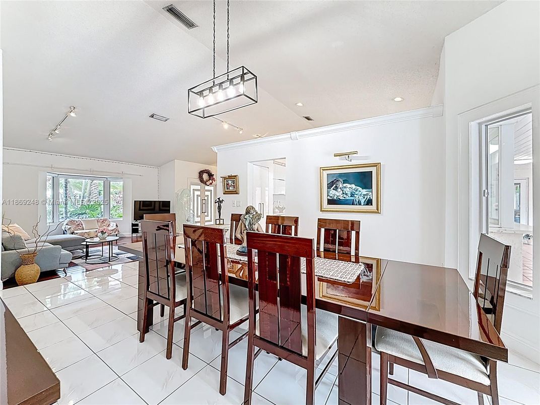 Dining room, Interior, Marble, Pendant Lights, Recessed Lighting