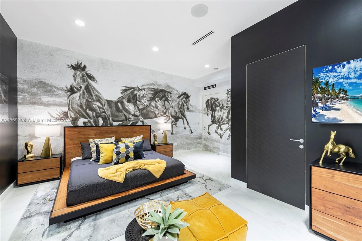 Bedroom, Interior, Marble, Recessed Lighting