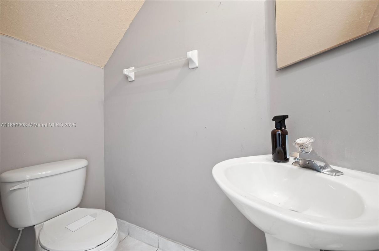 Bathroom, Interior