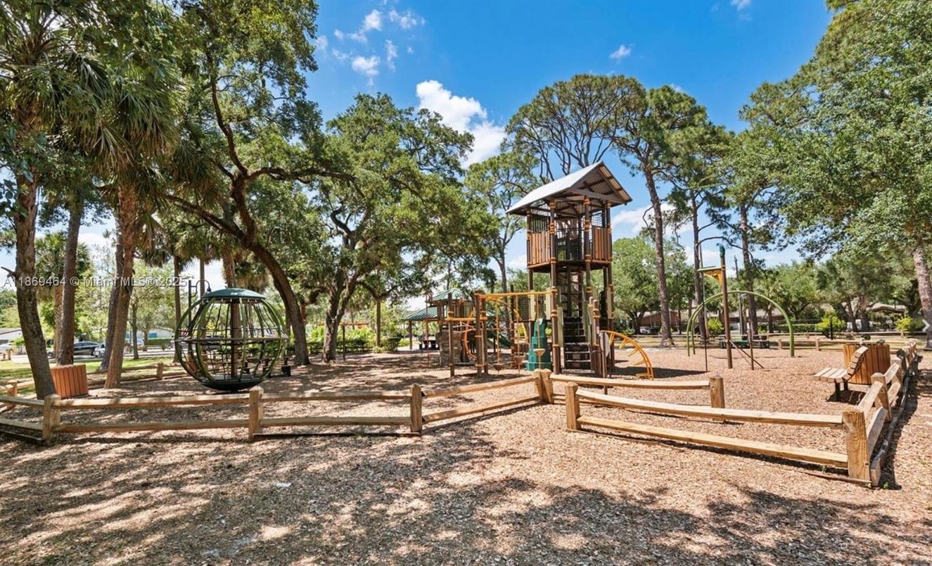 Backyard, Exterior, Playground