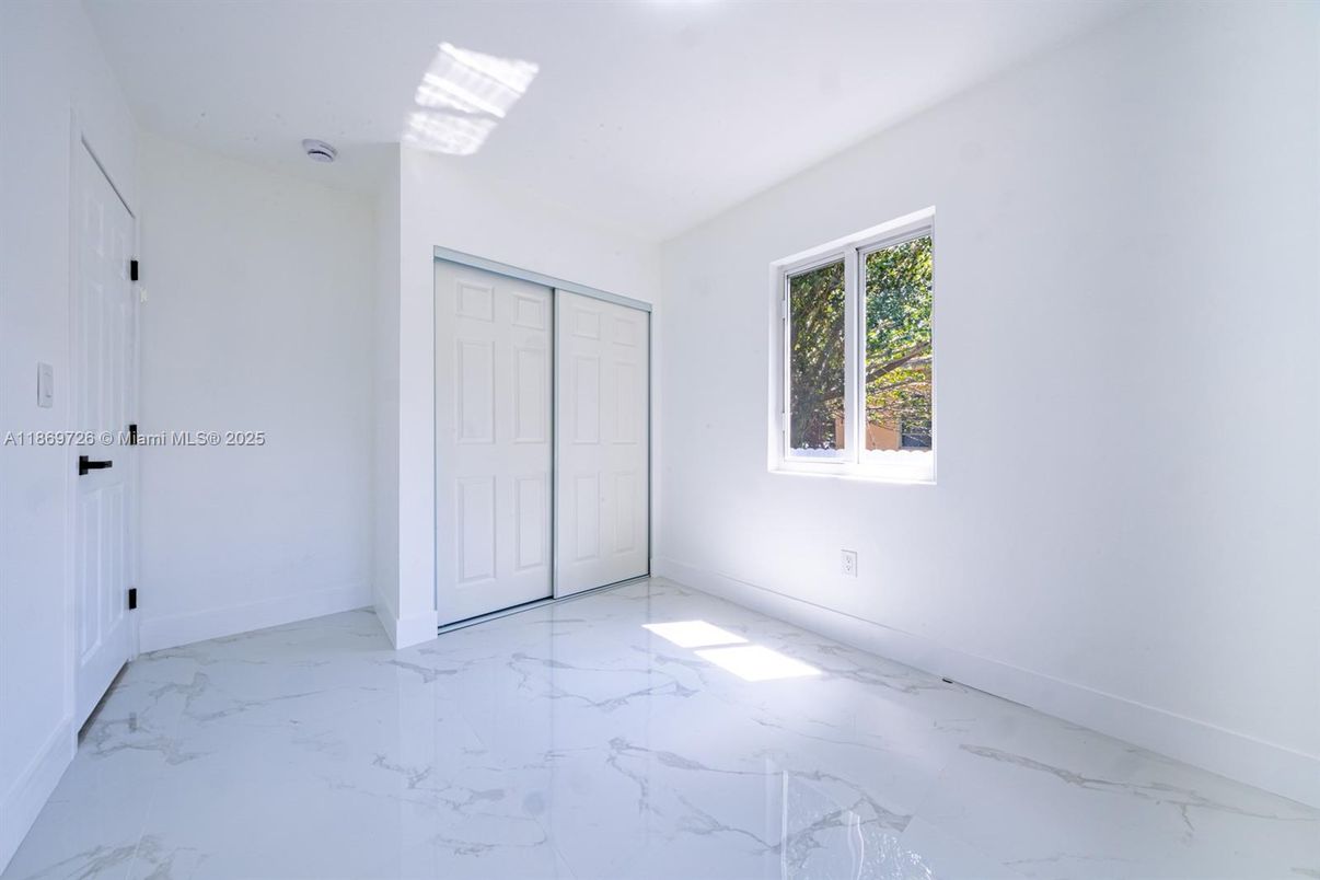 Empty room, Interior, Marble