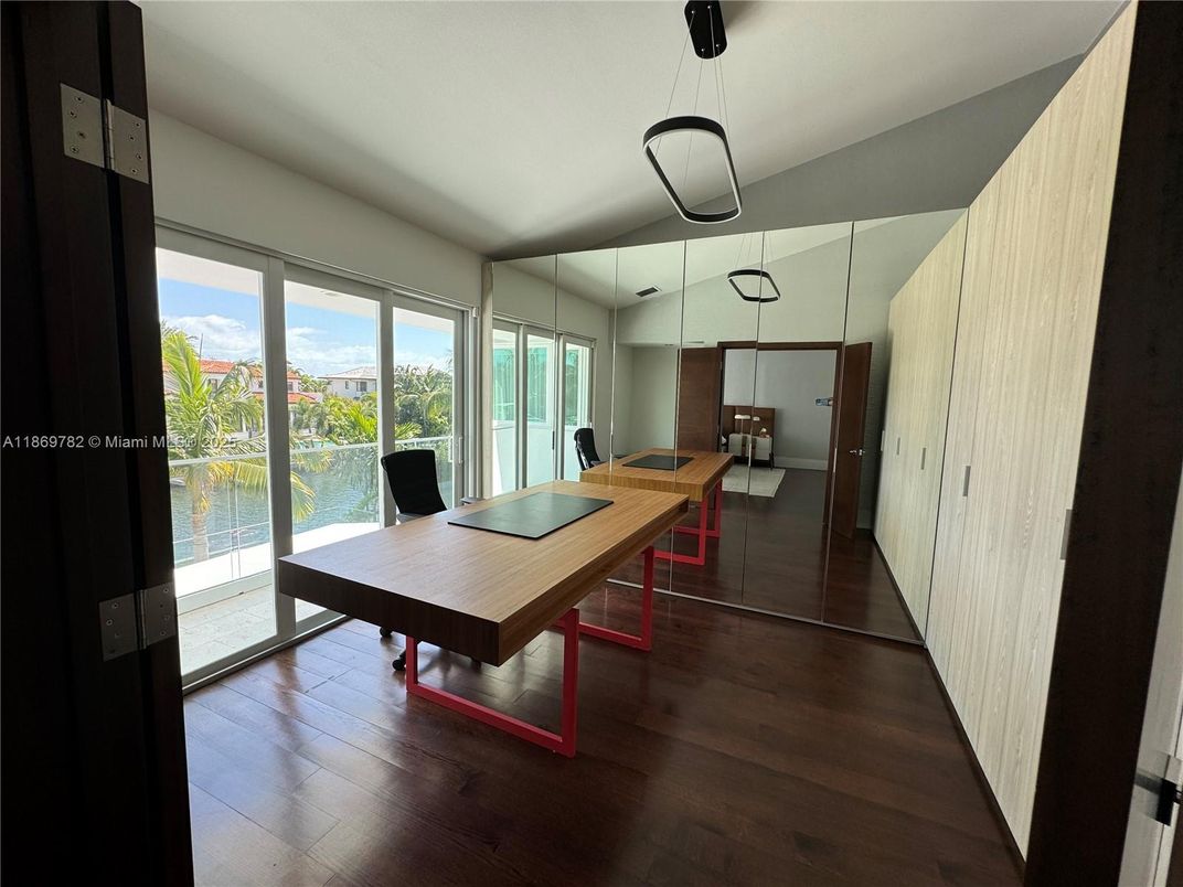 Home Office, Interior, Wood Texture Flooring