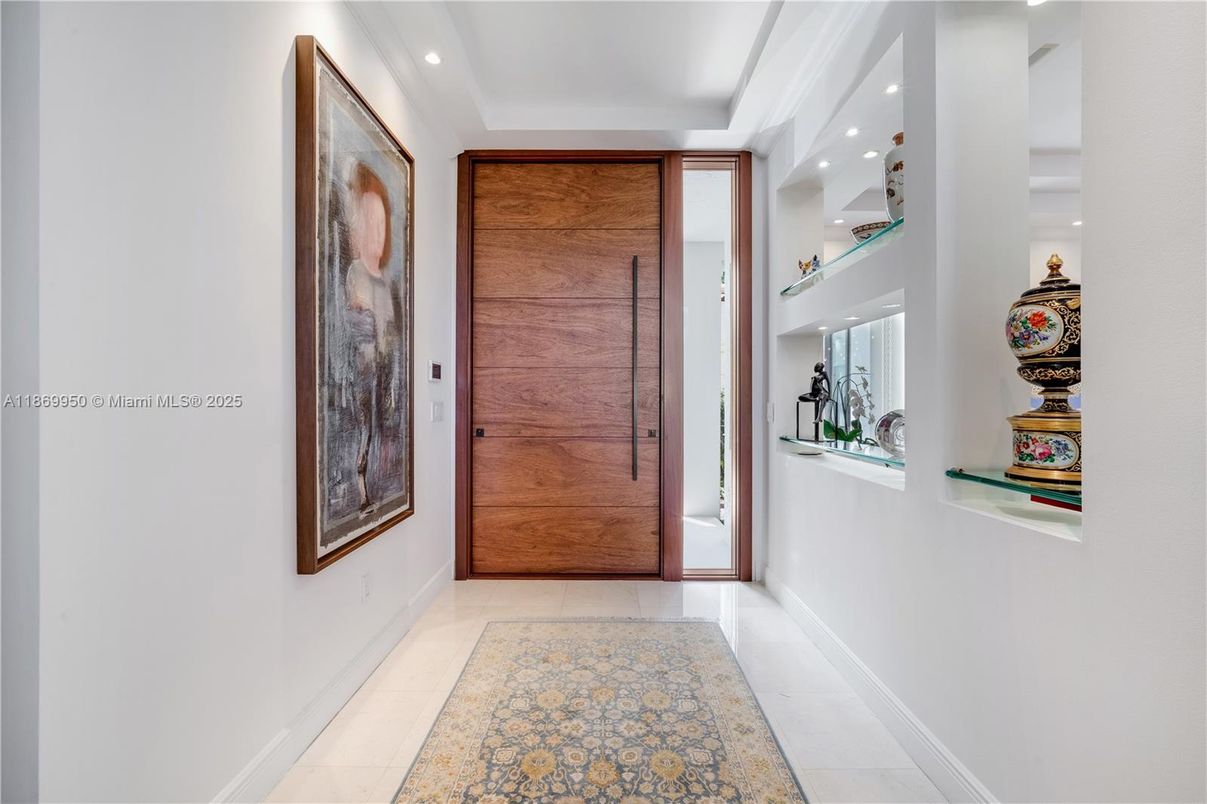 Interior, Recessed Lighting