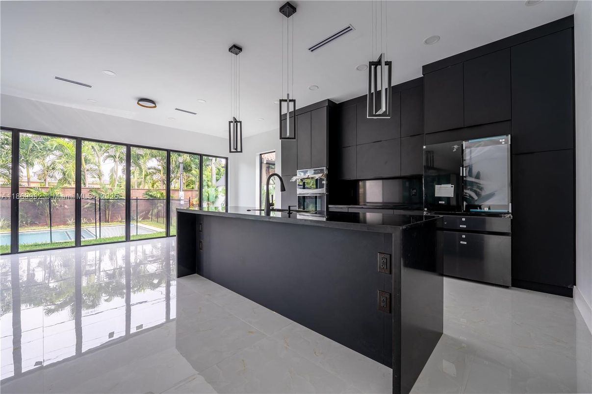 Interior, Kitchen, Pendant Lights, Recessed Lighting, Stainless Steel Appliances