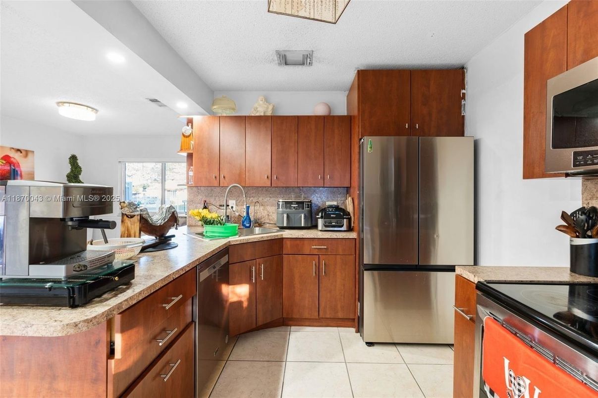 Interior, Kitchen, Recessed Lighting