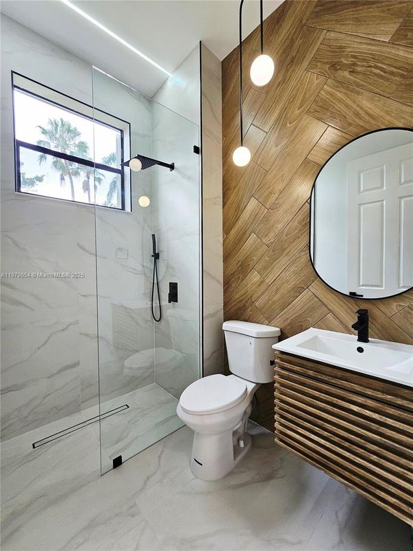 Bathroom, Glass Shower, Interior, Marble, Marble Walls, Pendant Lights