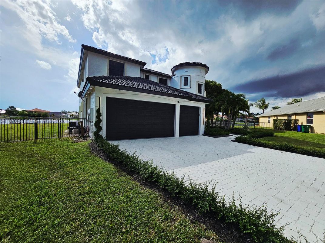 Attached, Backyard, Exterior, Facade, Mediterranean