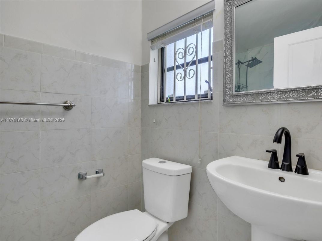 Bathroom, Interior, Marble Walls