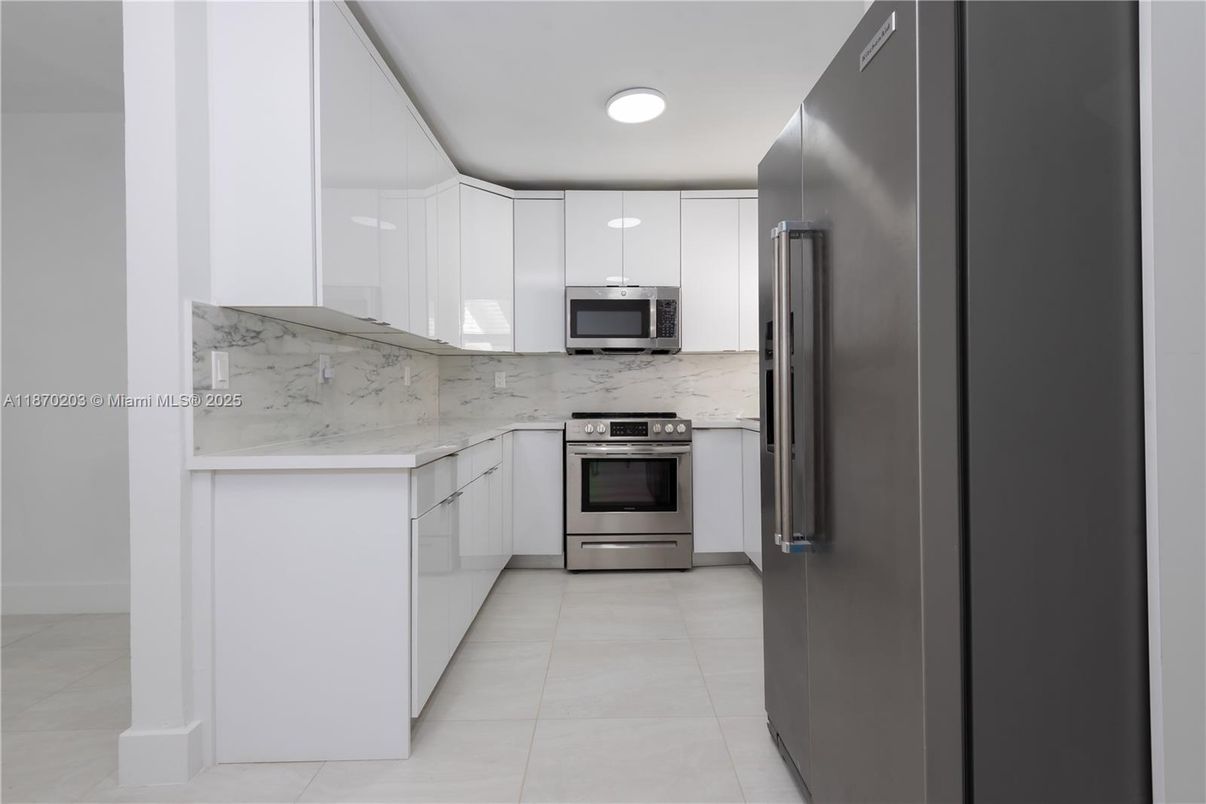 Interior, Kitchen, Marble Walls, Stainless Steel Appliances